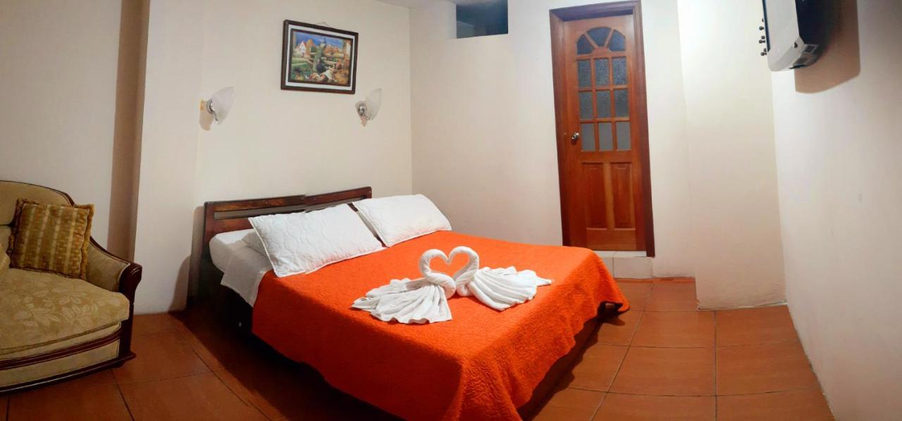 Hostal Viajero'S バーニョス エクステリア 写真